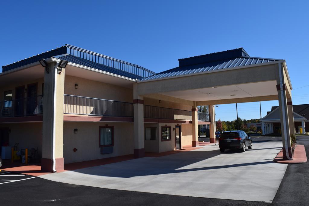 Royal Inn & Suites Douglasville Zewnętrze zdjęcie