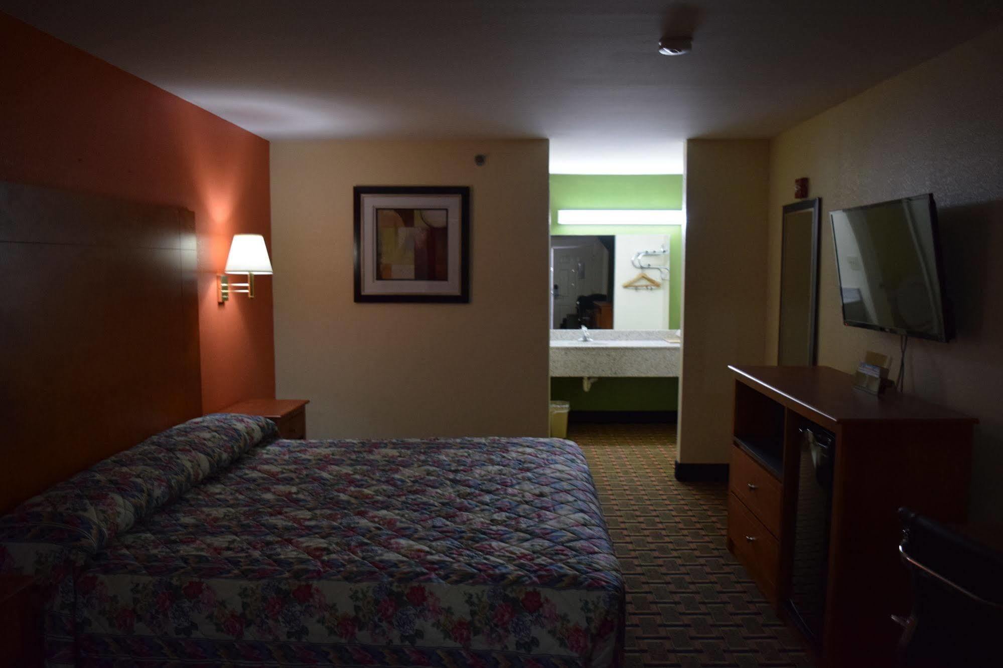 Royal Inn & Suites Douglasville Zewnętrze zdjęcie